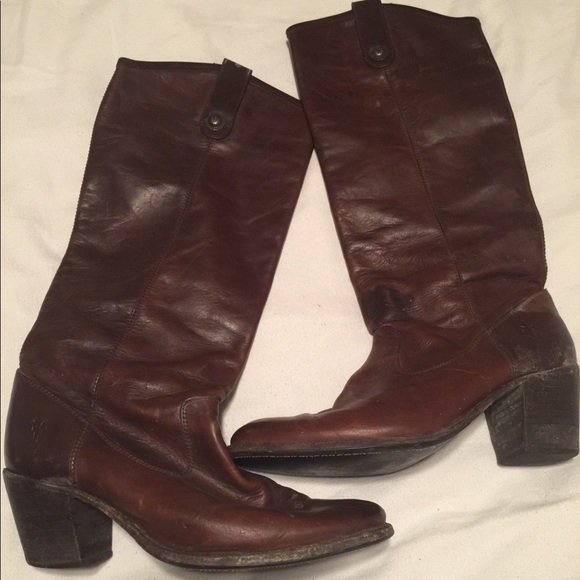 Frye Jackie Button - Picture 1 of 1